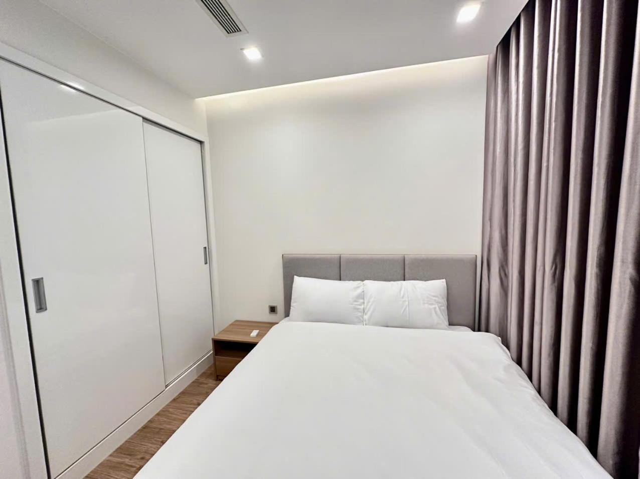 Luxury Apartment In Vinhomes Metropolis Hanoi Bagian luar foto